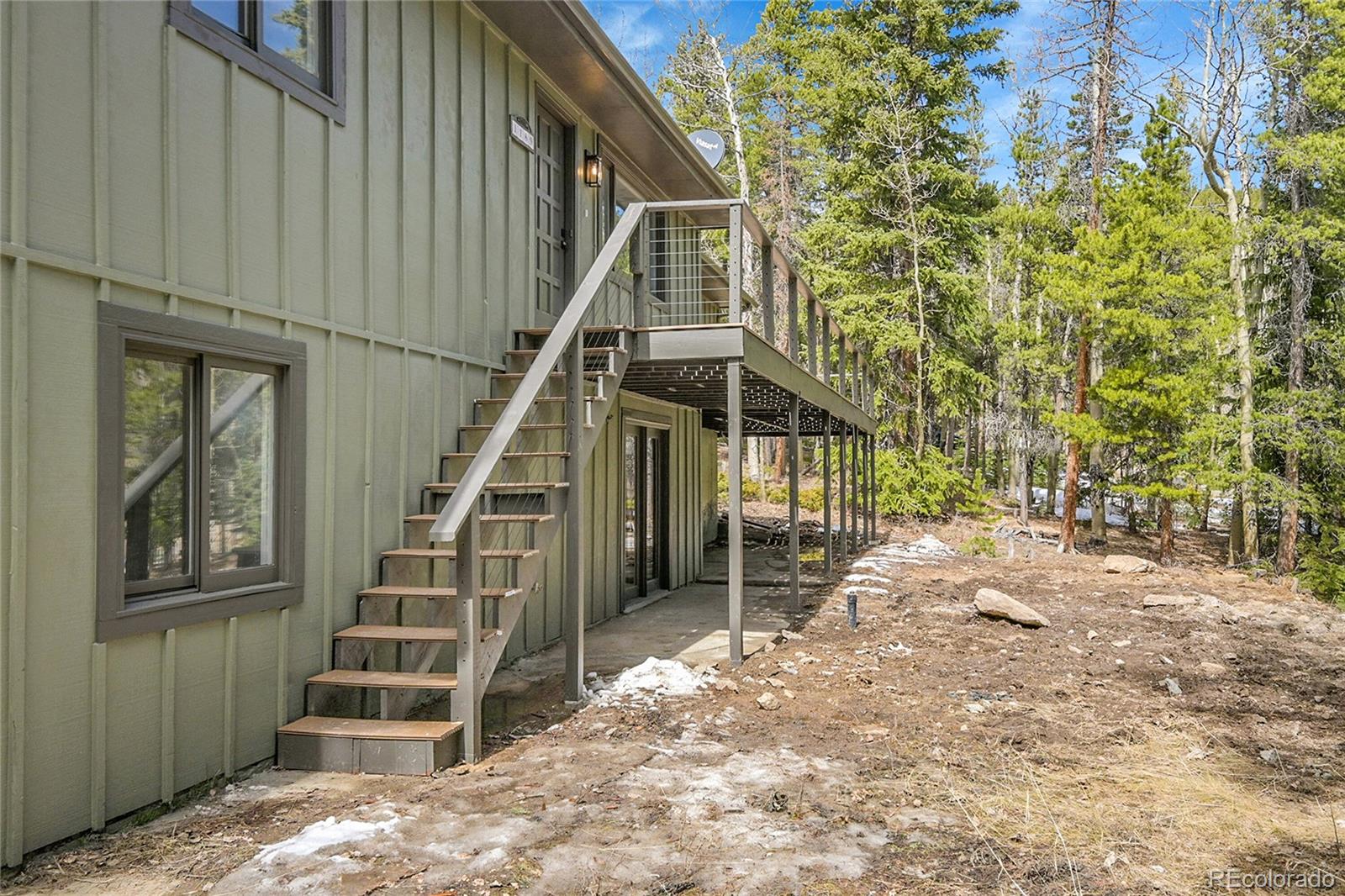 1189 Lodgepole Drive