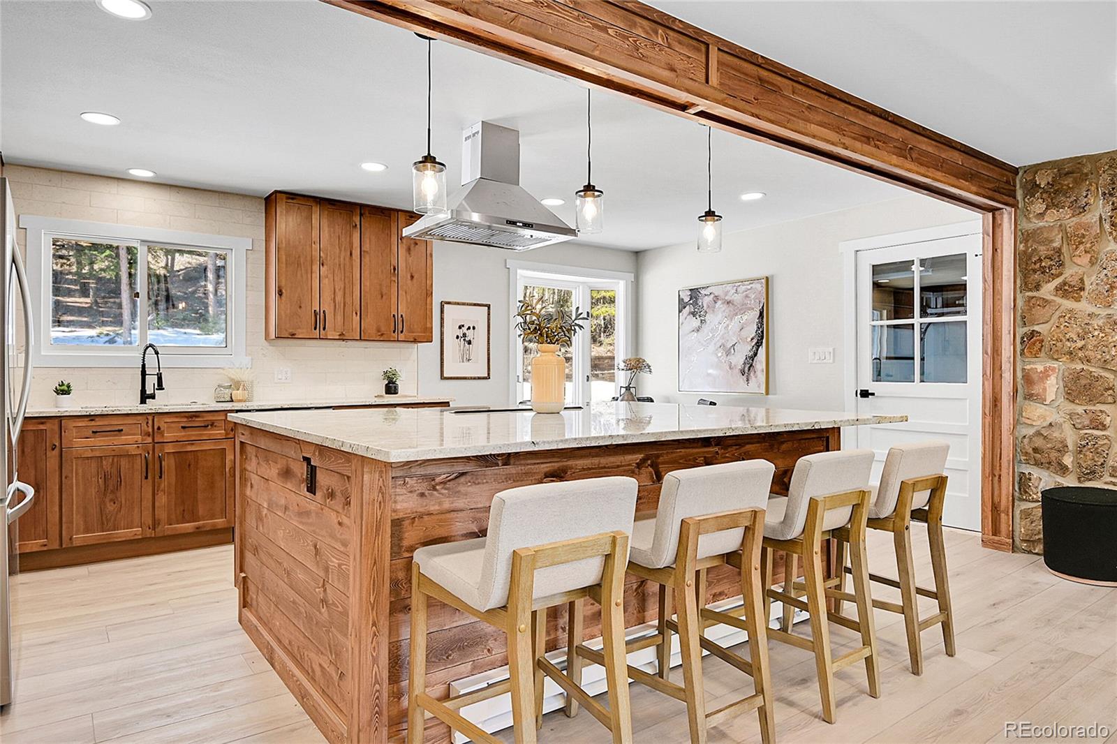 1189 Lodgepole Drive