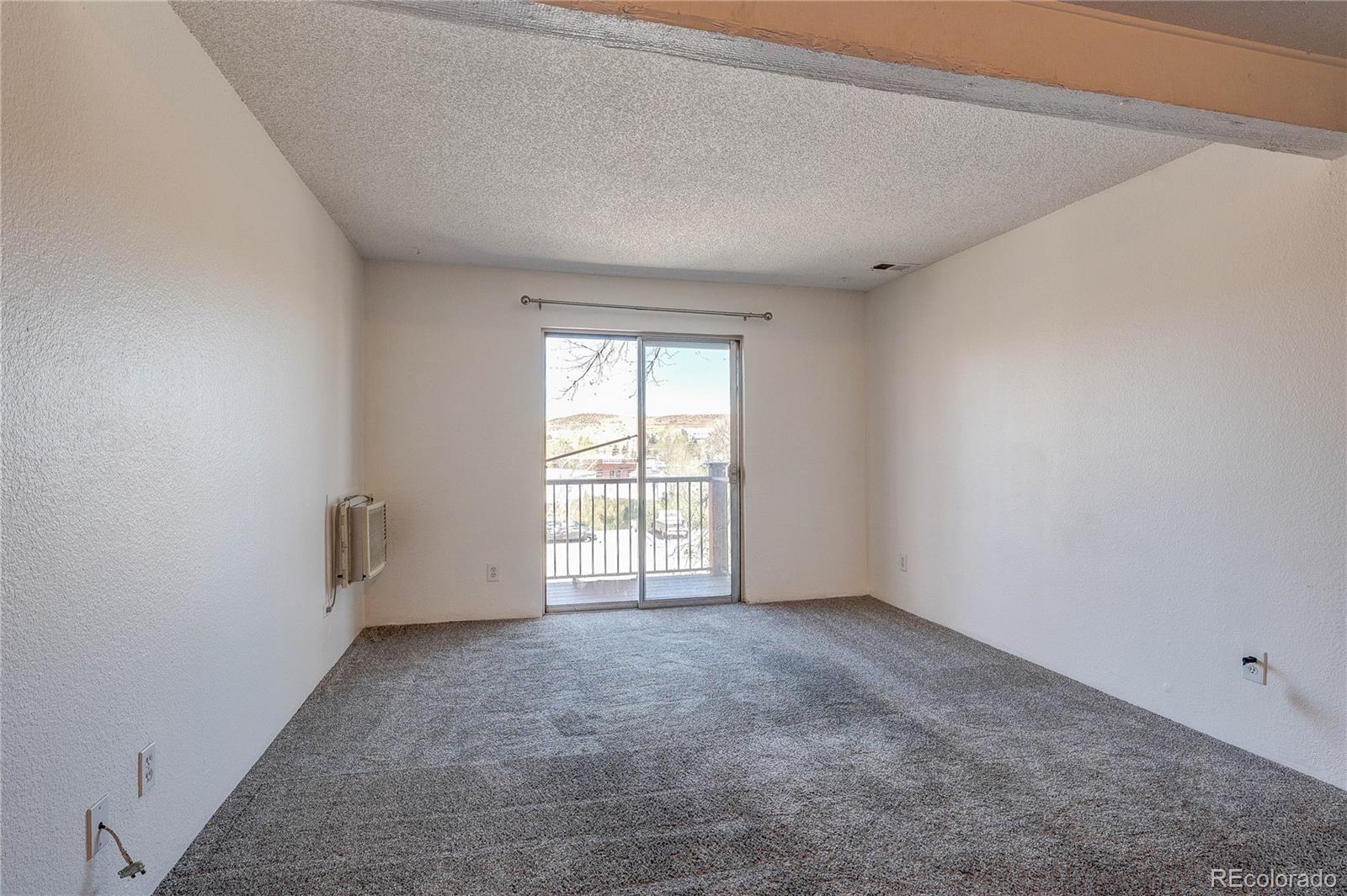 16359 W 10th Avenue Unit: W5