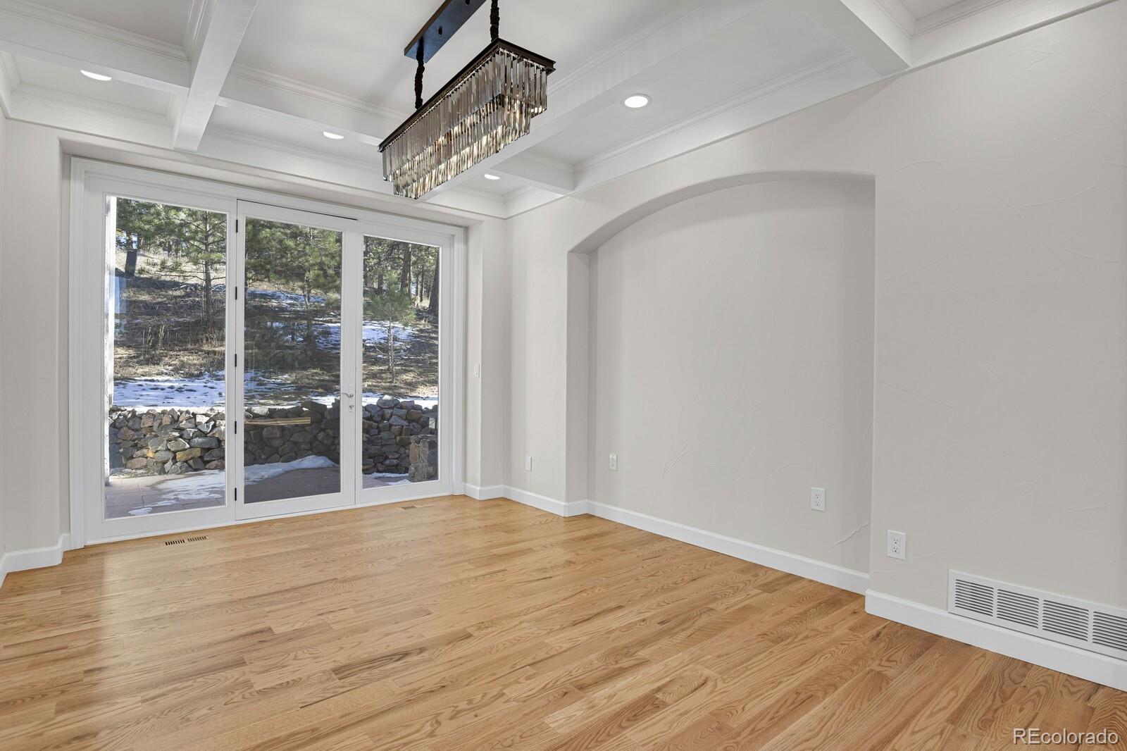 25220 Montane Drive