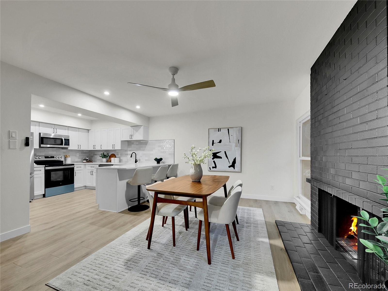 3532 S HillCrest Drive Unit: #2