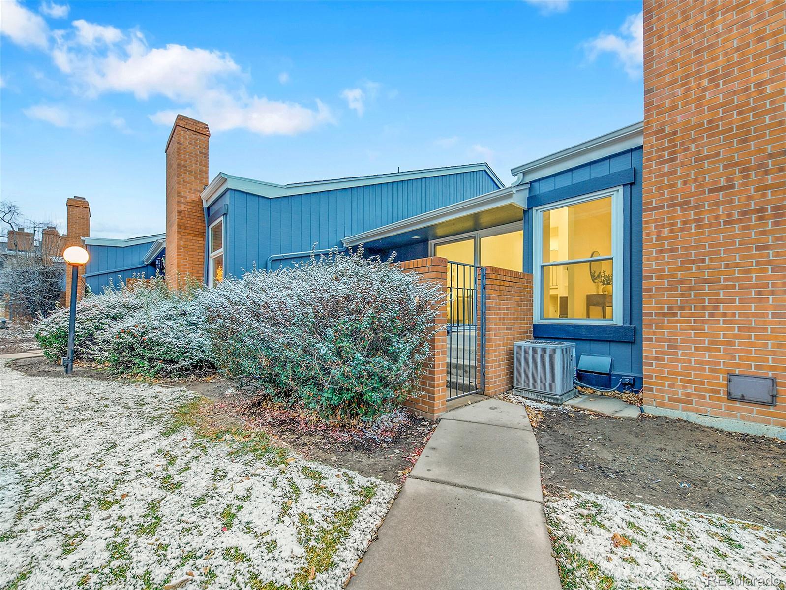 3532 S HillCrest Drive Unit: #2