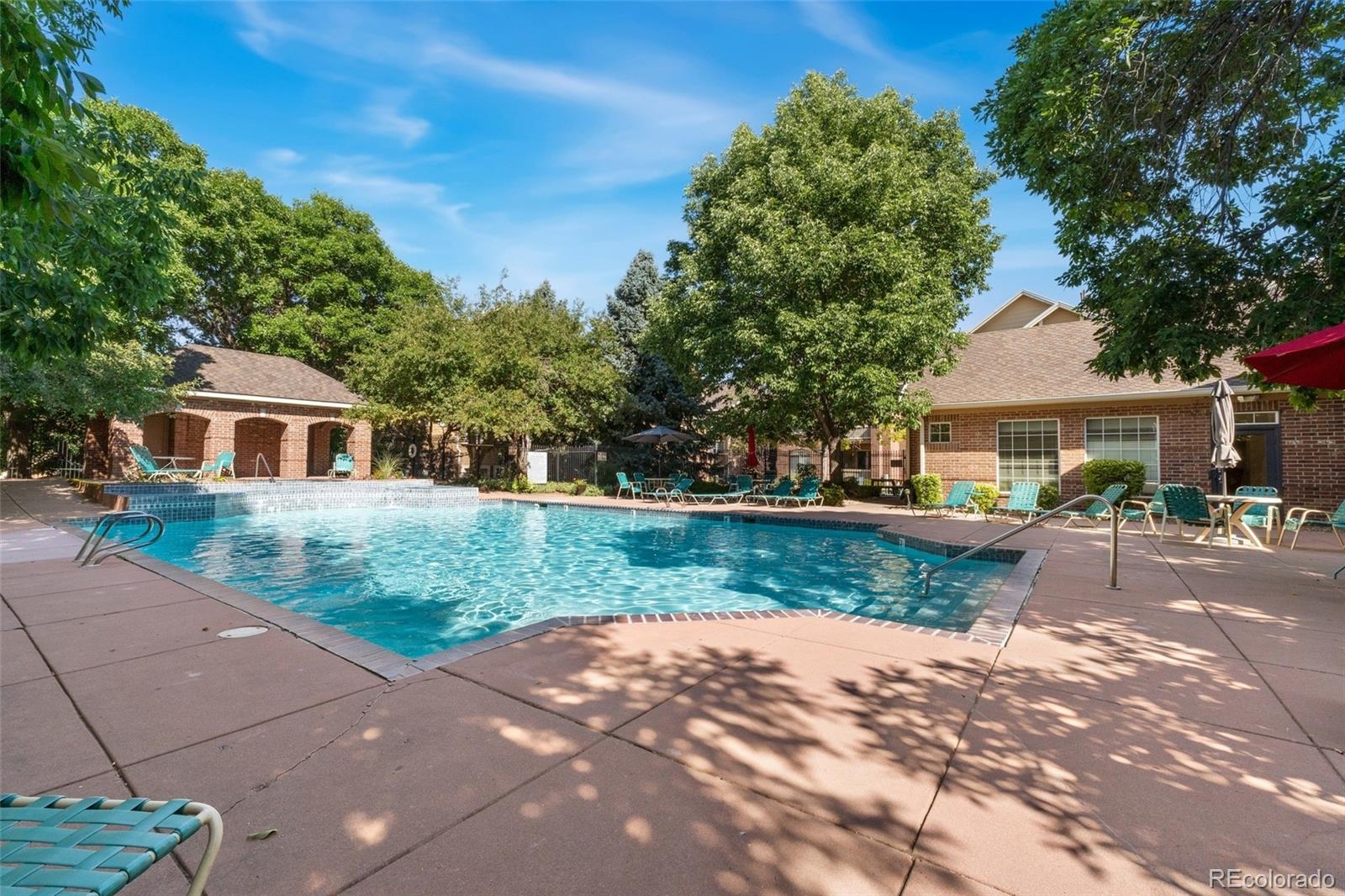 1691 W Canal Circle Unit: 1137