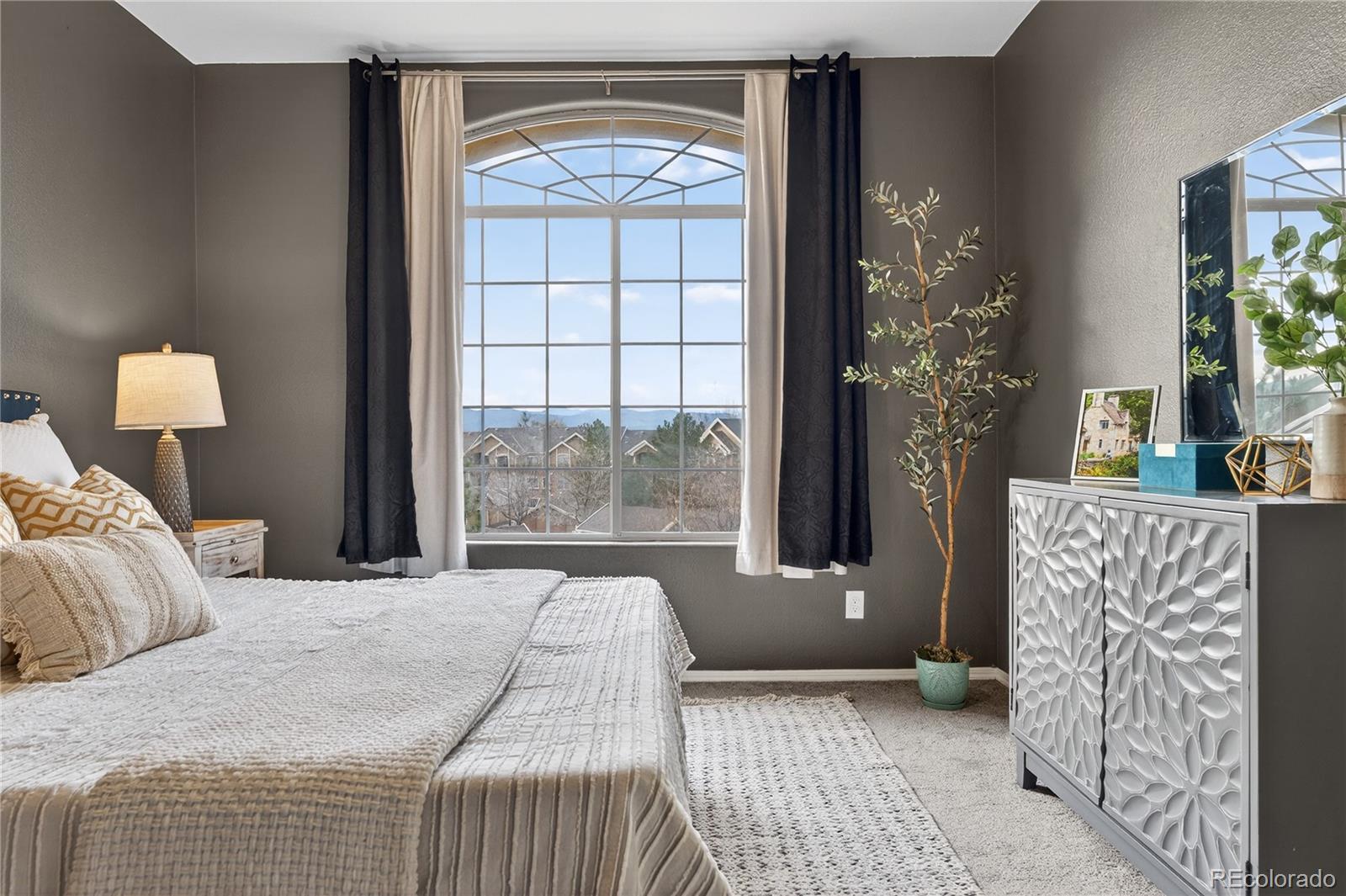 1691 W Canal Circle Unit: 1137