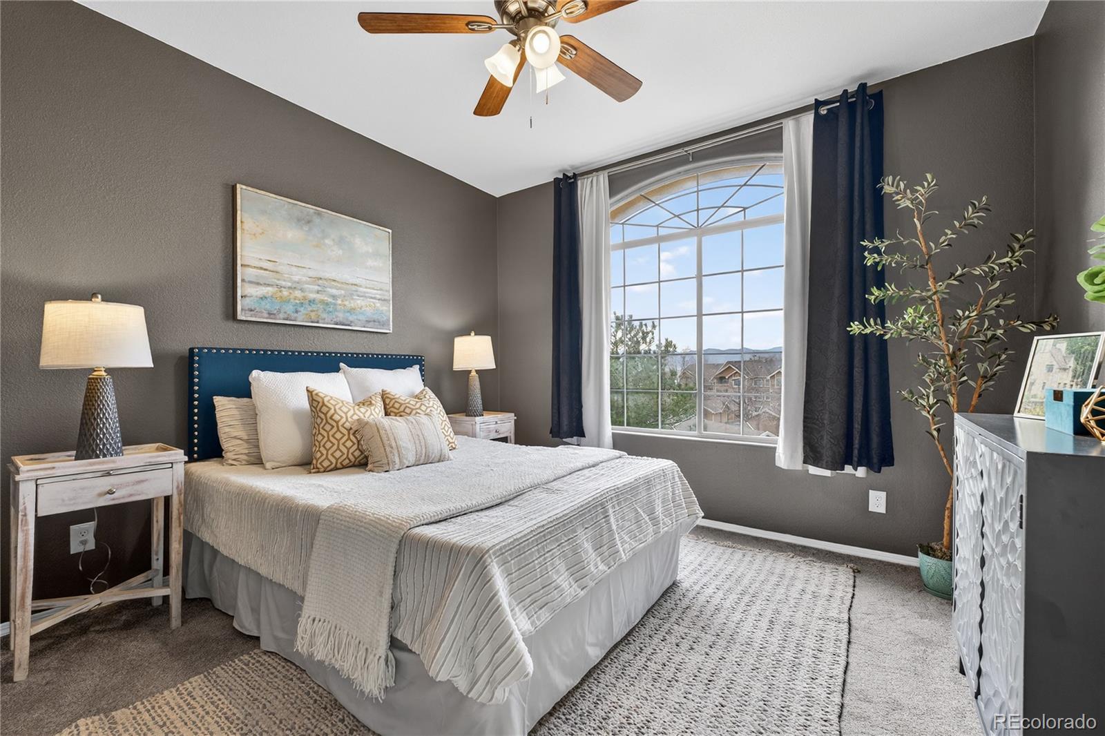 1691 W Canal Circle Unit: 1137