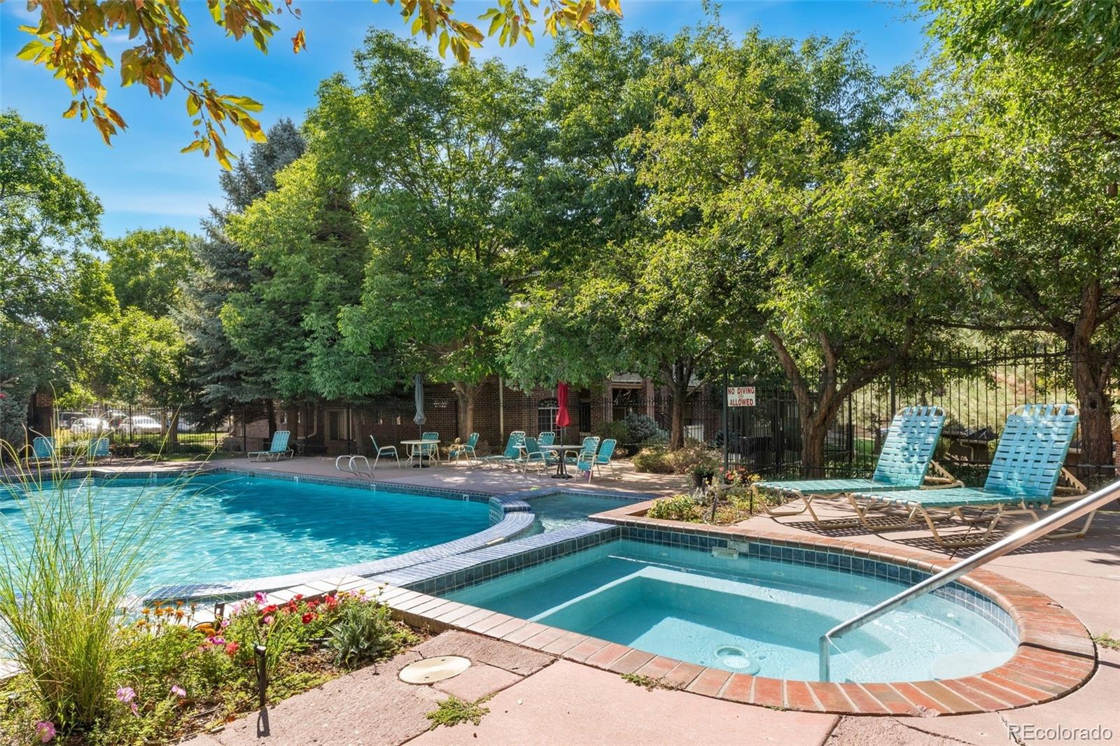 1691 W Canal Circle Unit: 1137