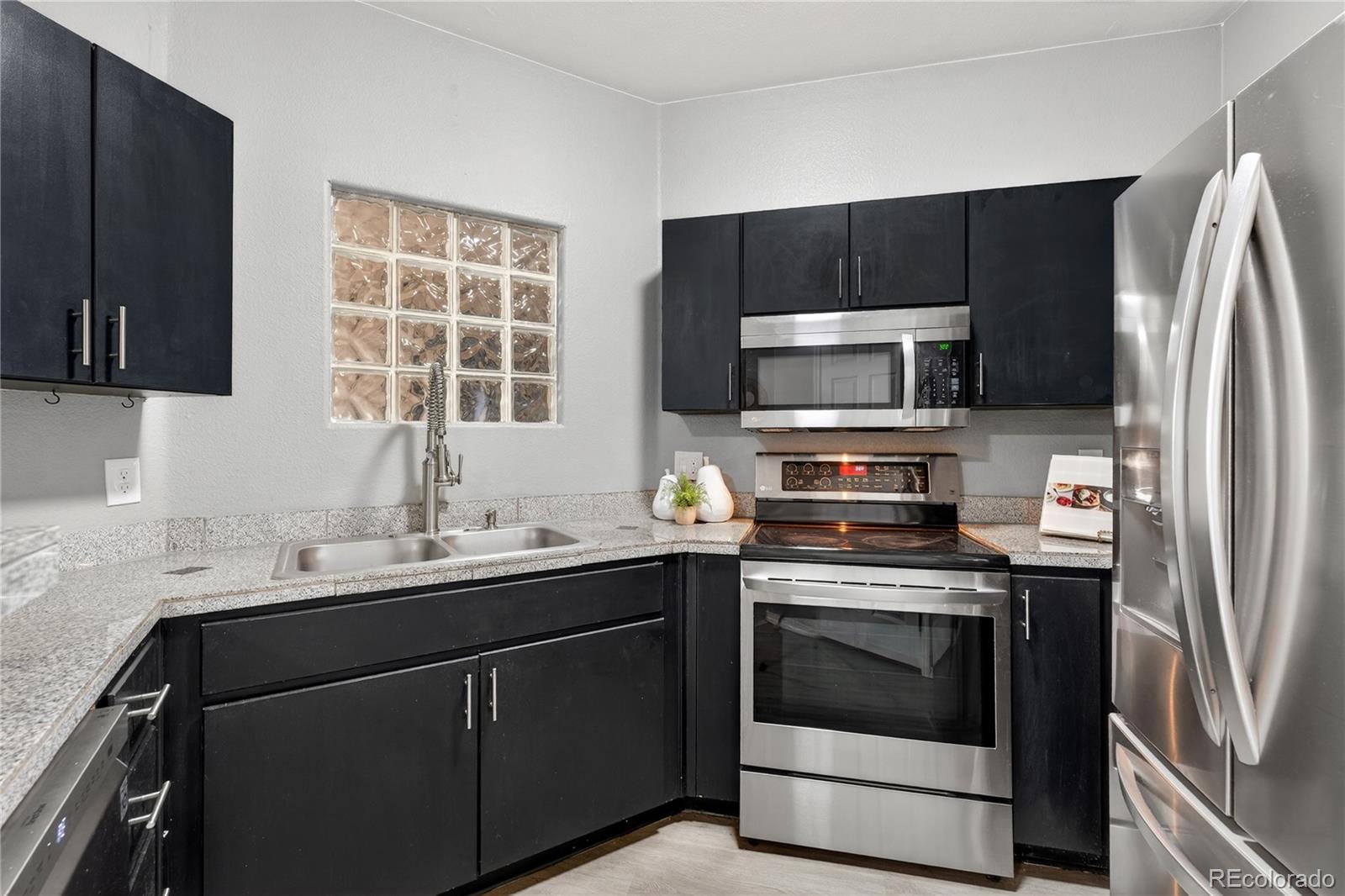 1691 W Canal Circle Unit: 1137