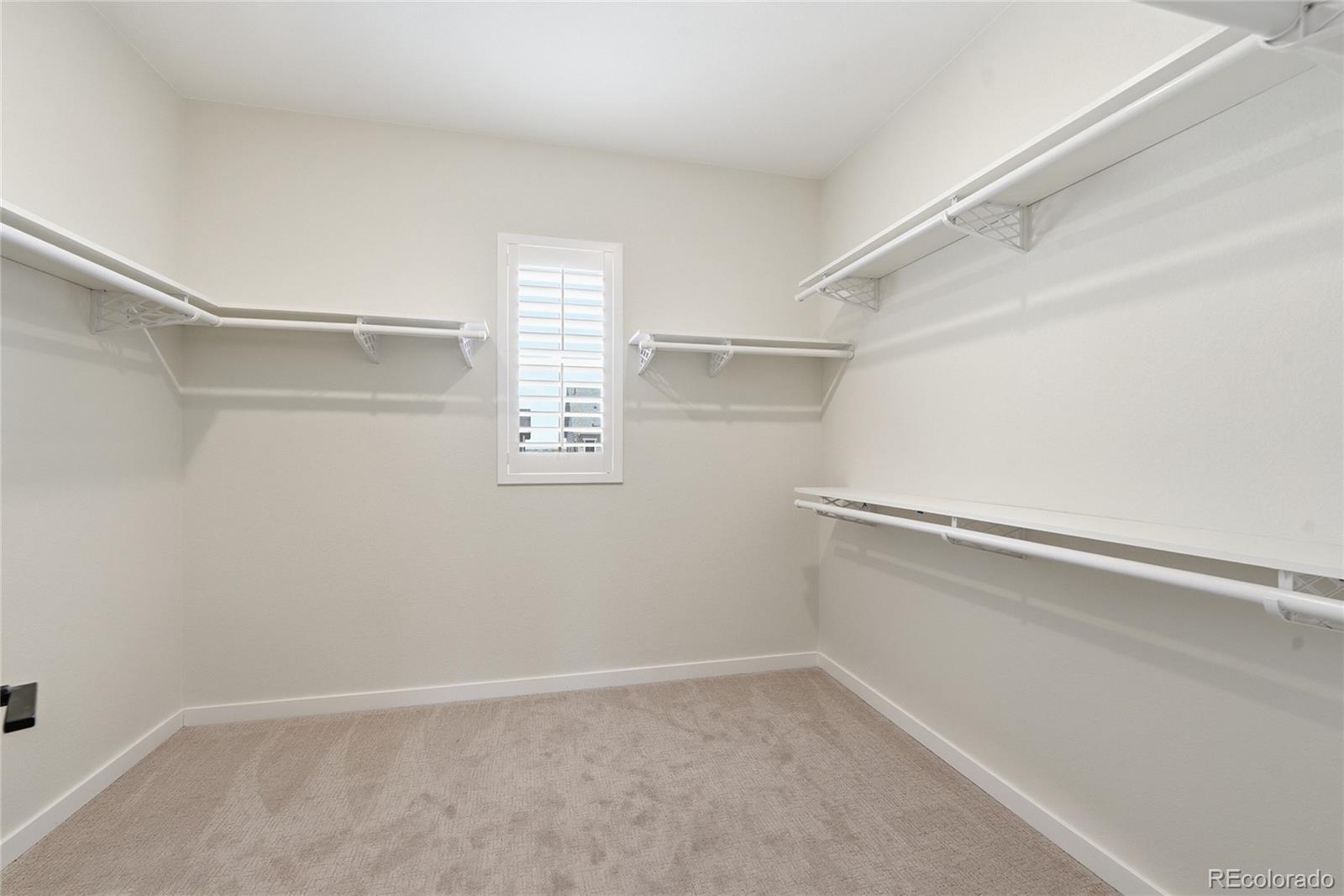8952 Bellsong Circle