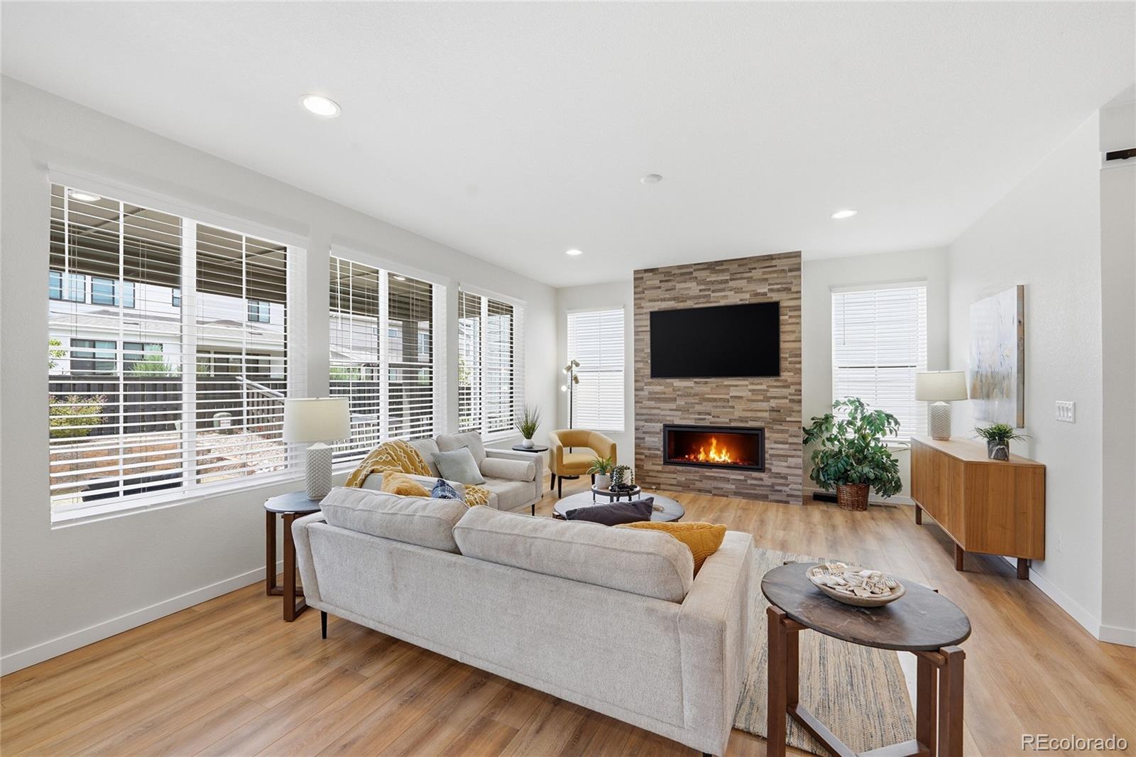 8952 Bellsong Circle