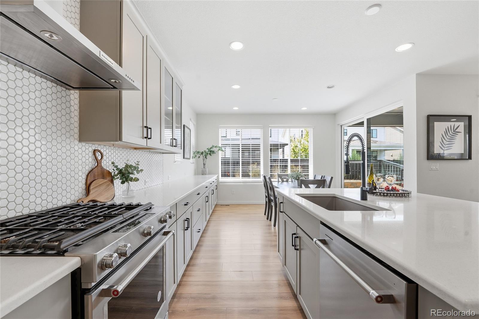 8952 Bellsong Circle