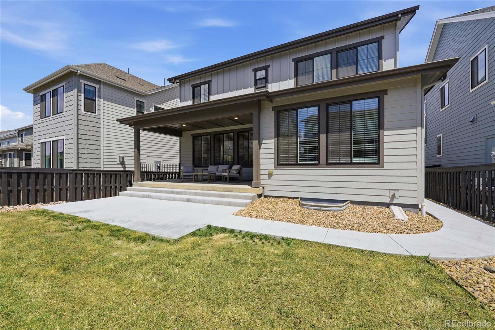 8952 Bellsong Circle