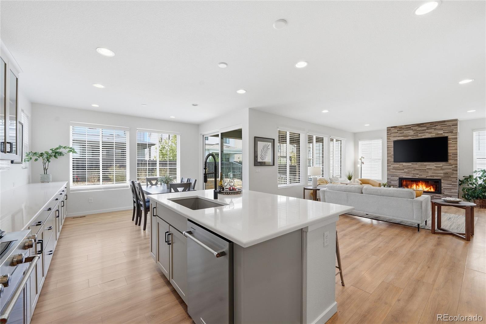 8952 Bellsong Circle