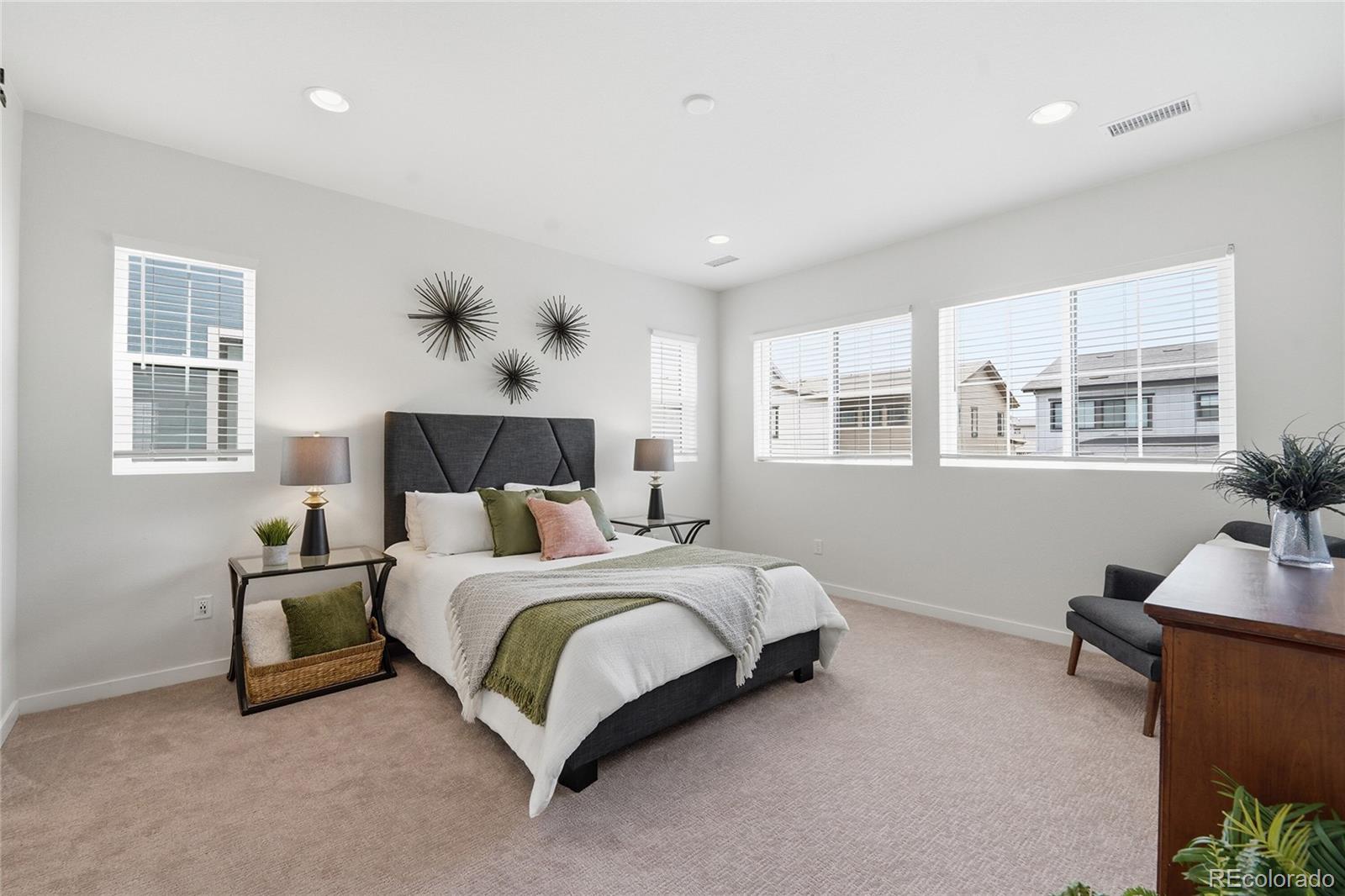 8952 Bellsong Circle