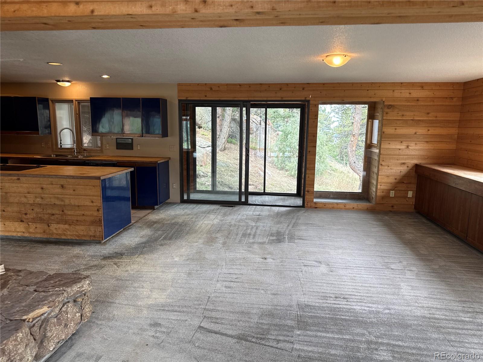 5003 Snowberry Lane