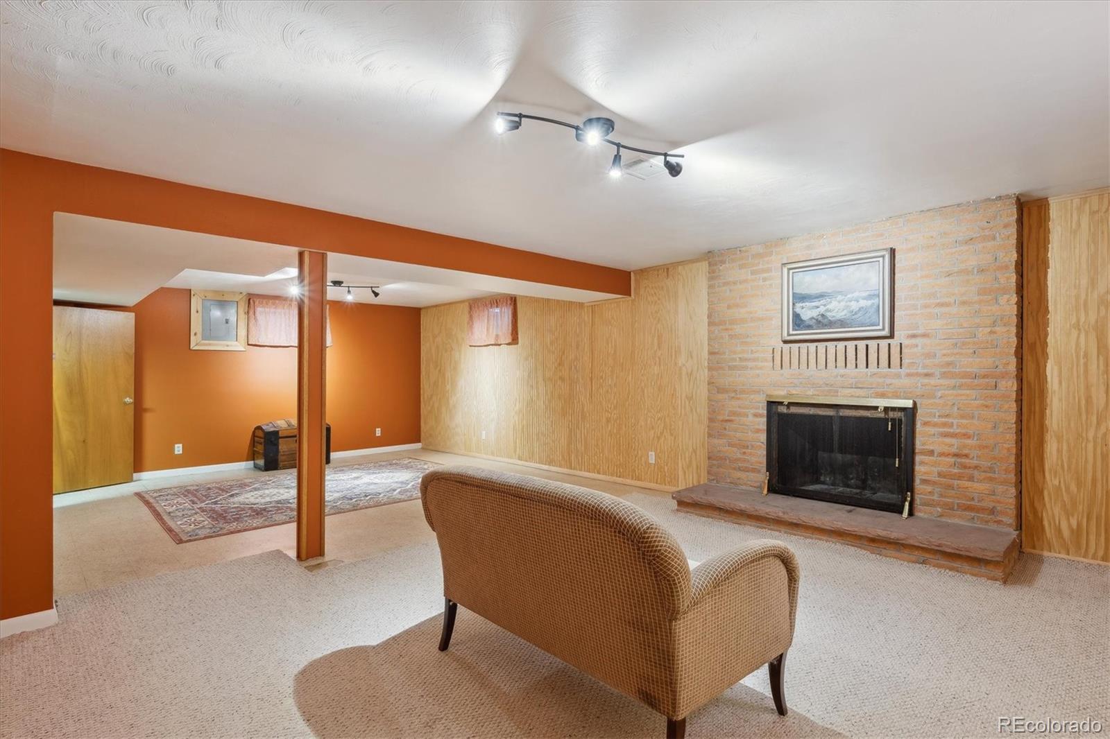 2300 Crabtree Drive