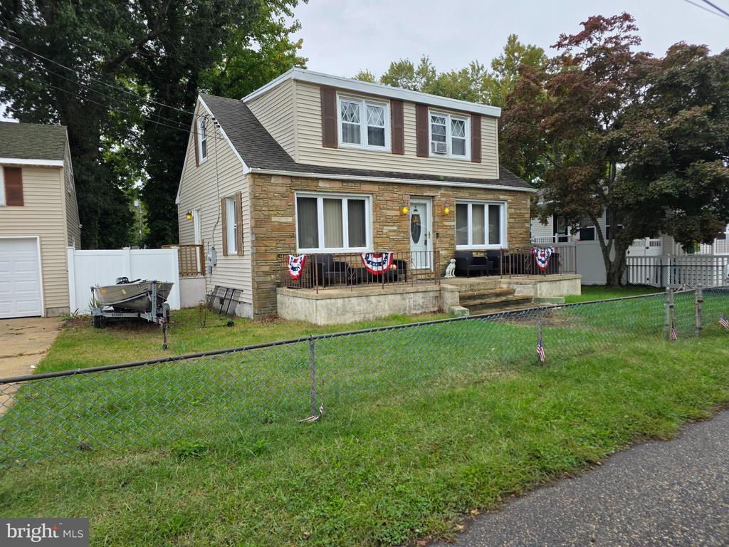14 NEW JERSEY AVENUE