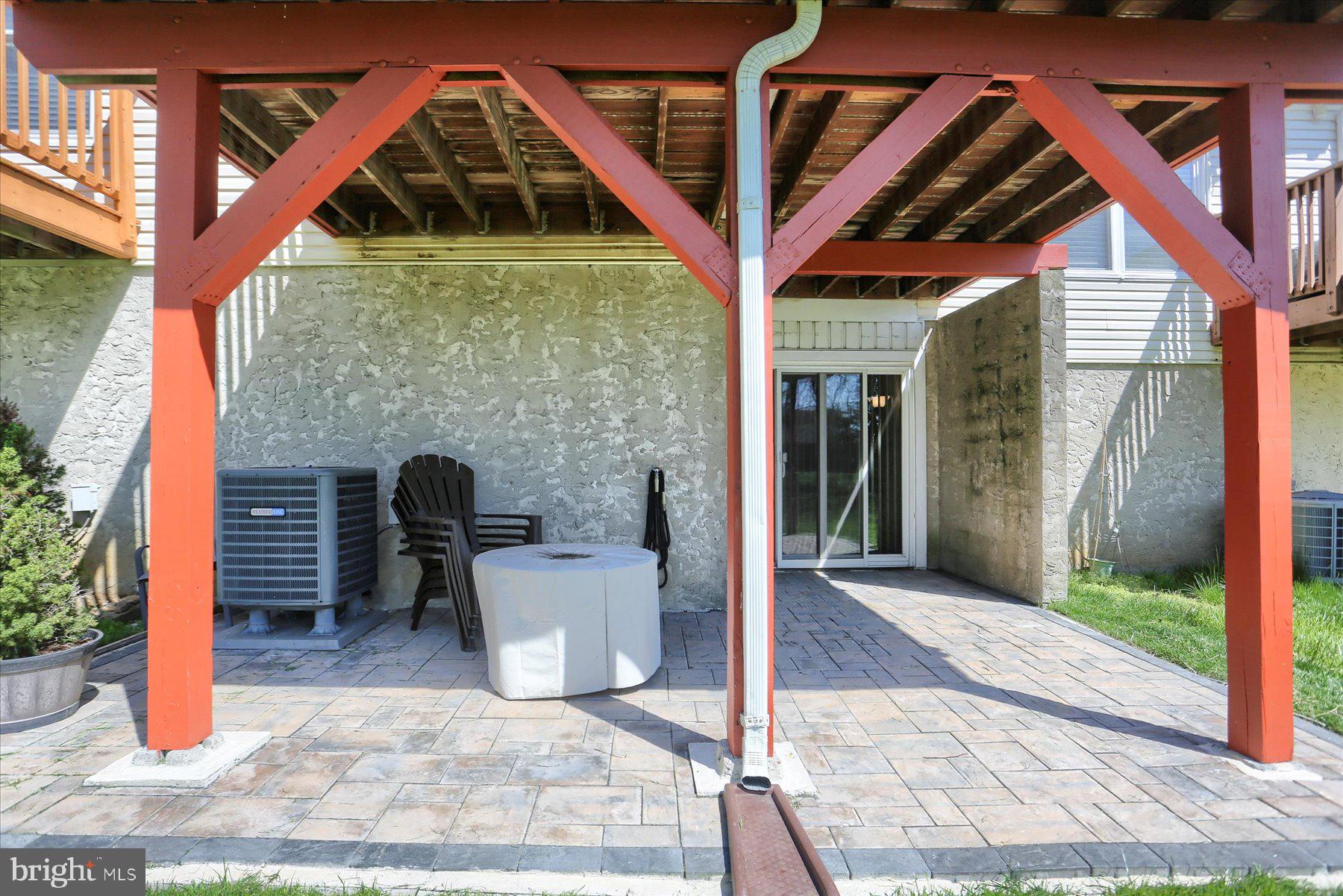 580 S Mount Vernon Cir