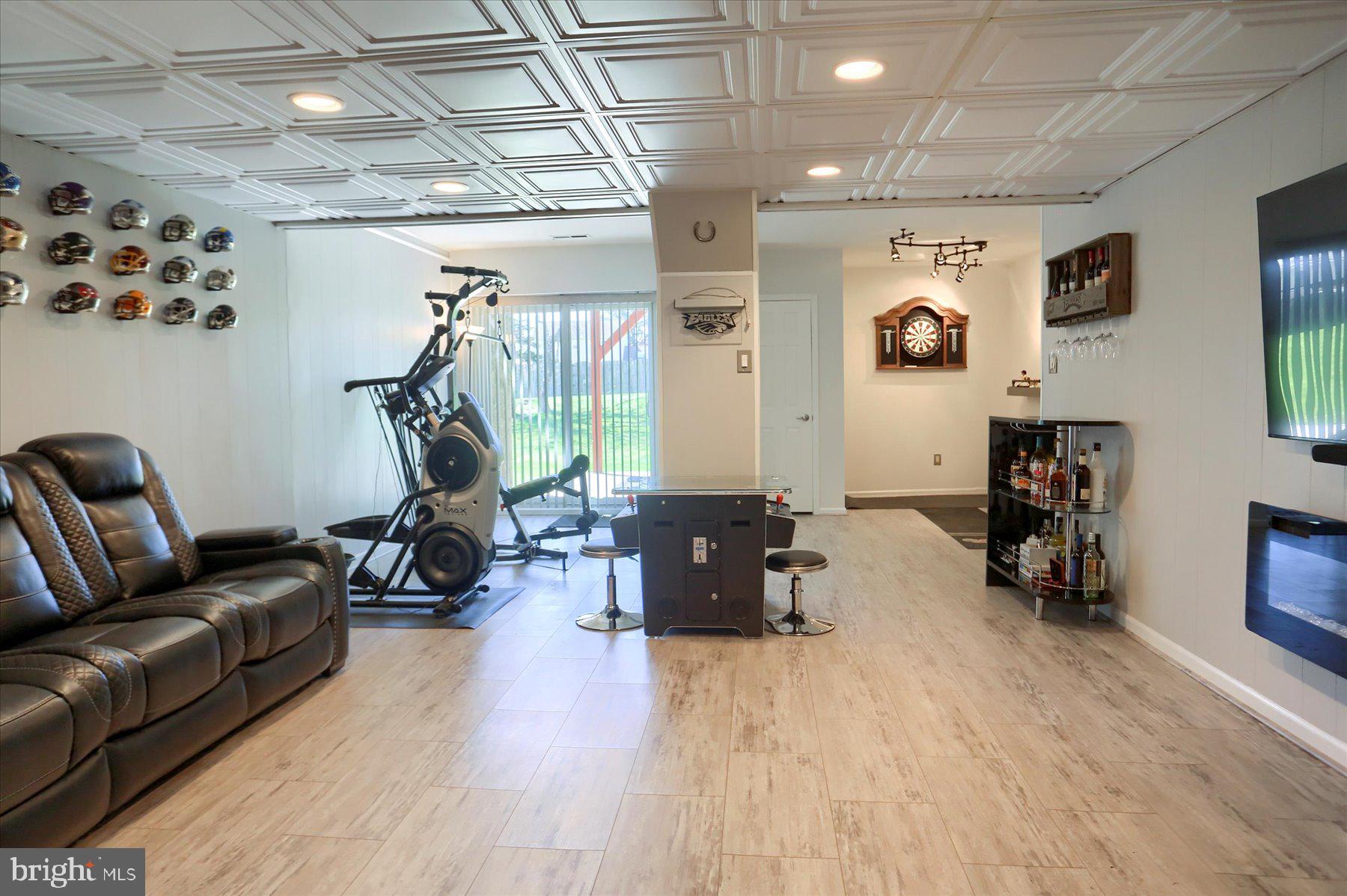 580 S Mount Vernon Cir