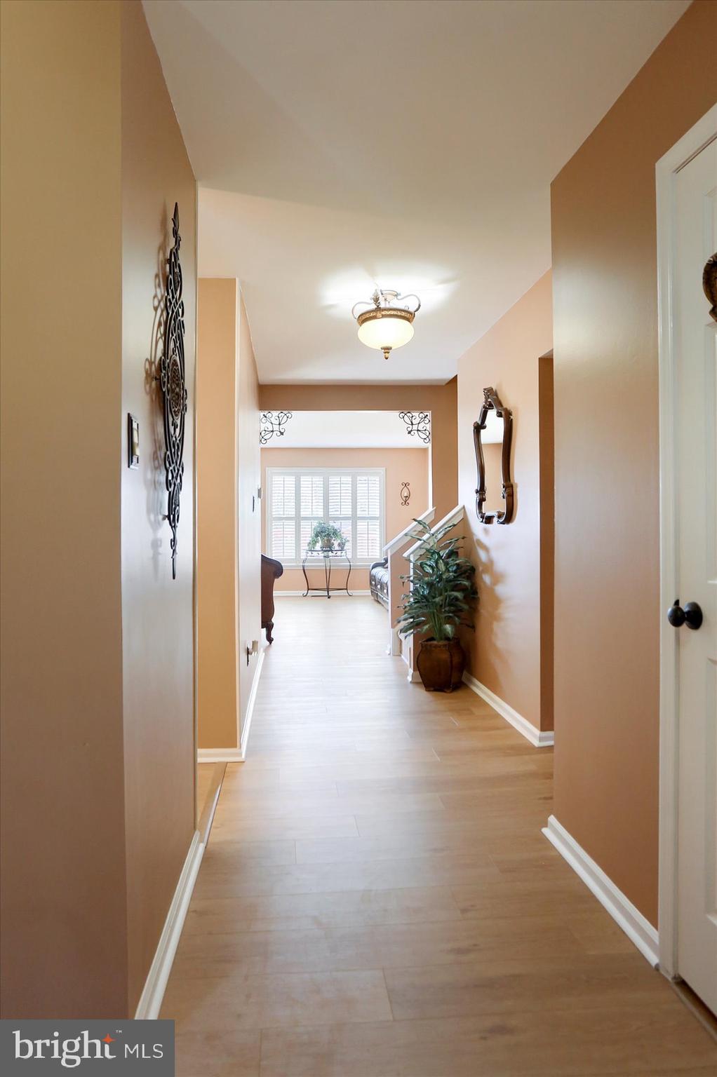 580 S Mount Vernon Cir