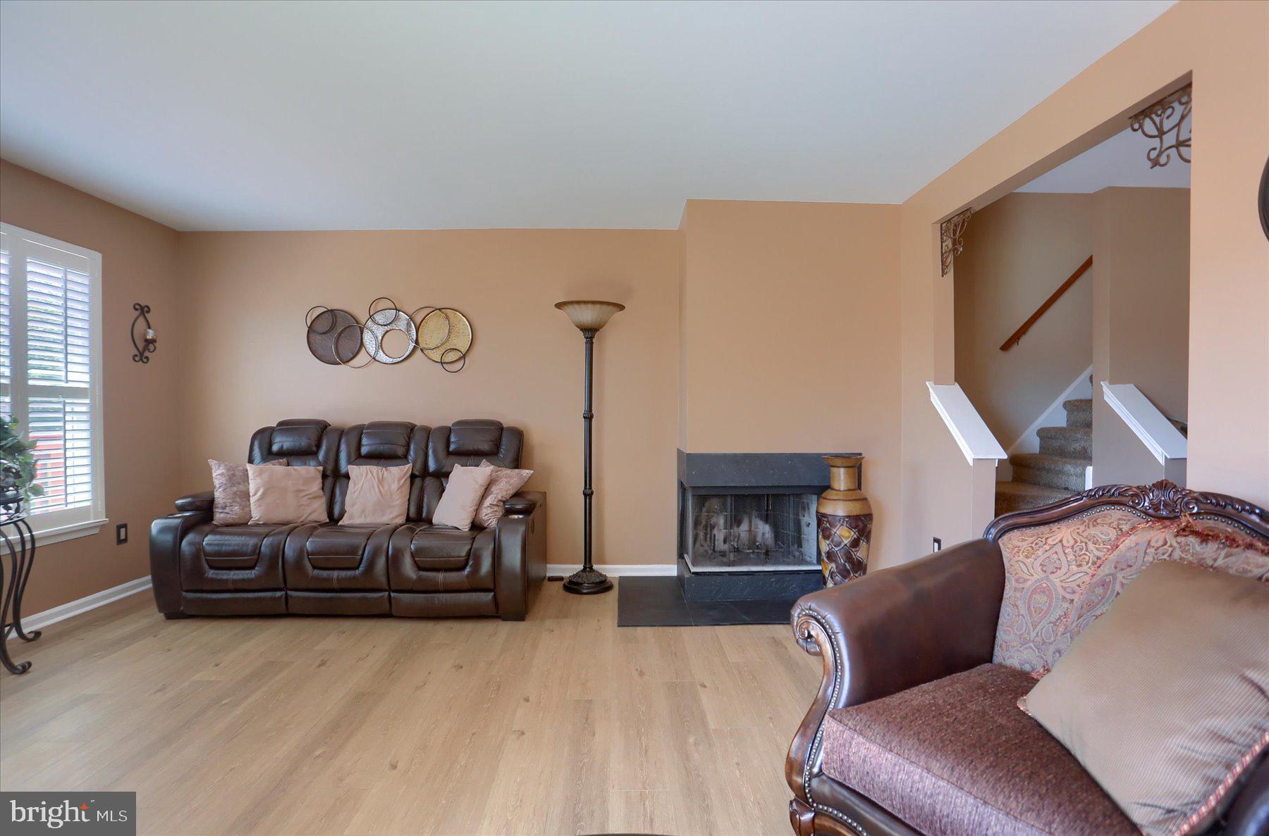 580 S Mount Vernon Cir