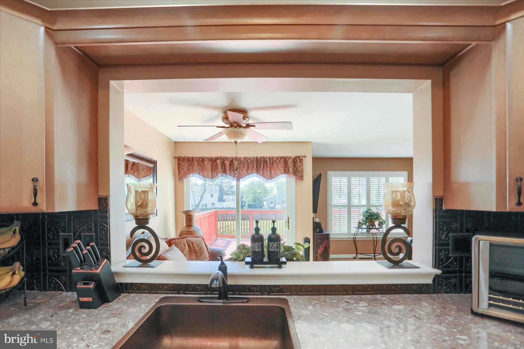 580 S Mount Vernon Cir