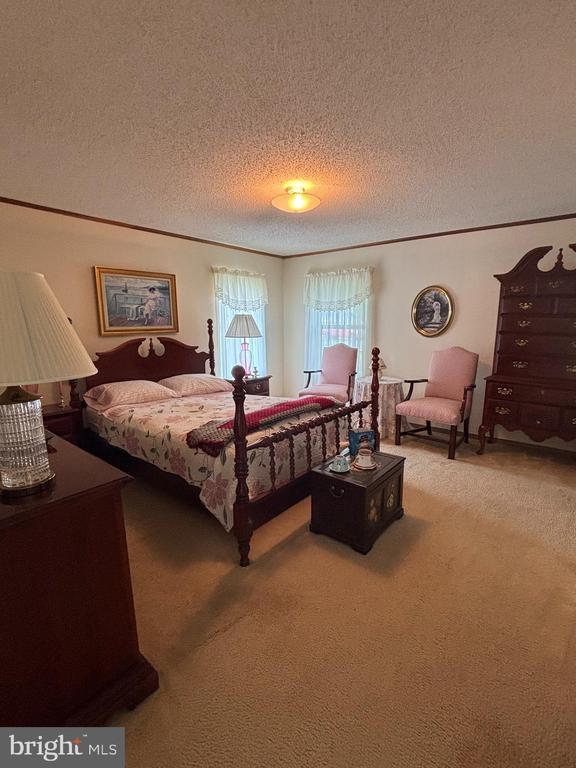 19 LILAC COURT