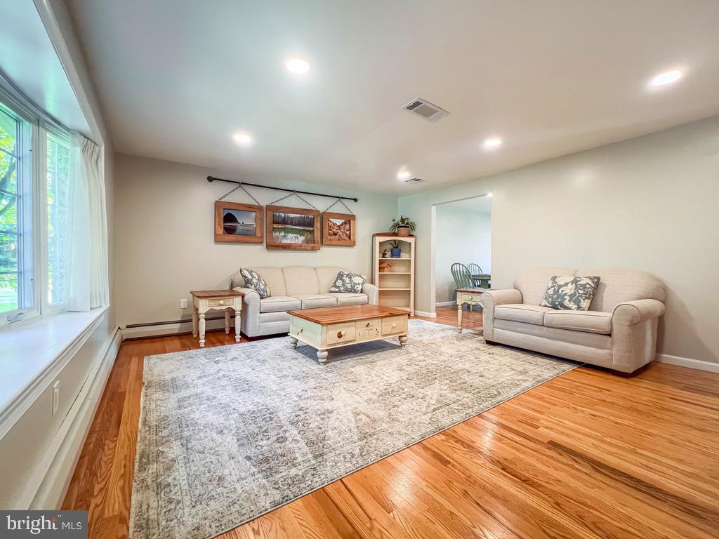 4643 Lerch Rd