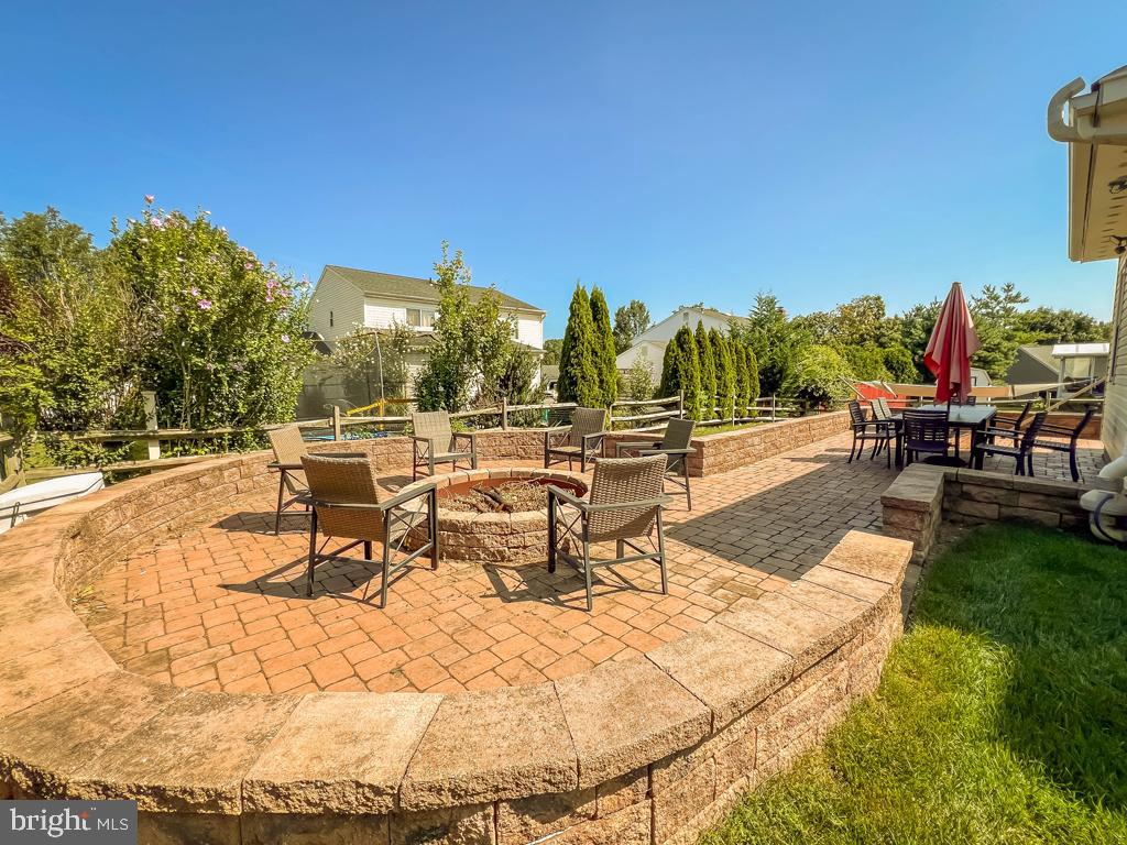 5128 Pintail Ct
