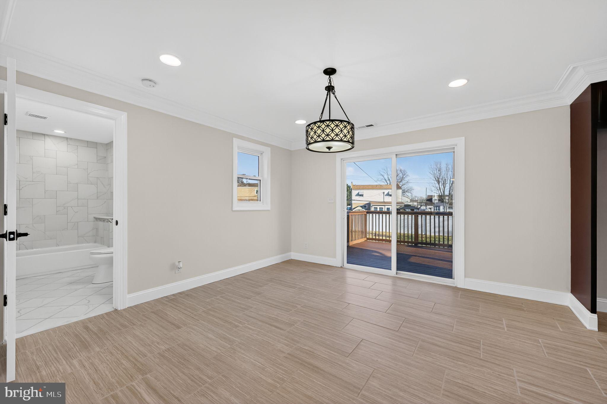 1306 WYNFIELD AVENUE