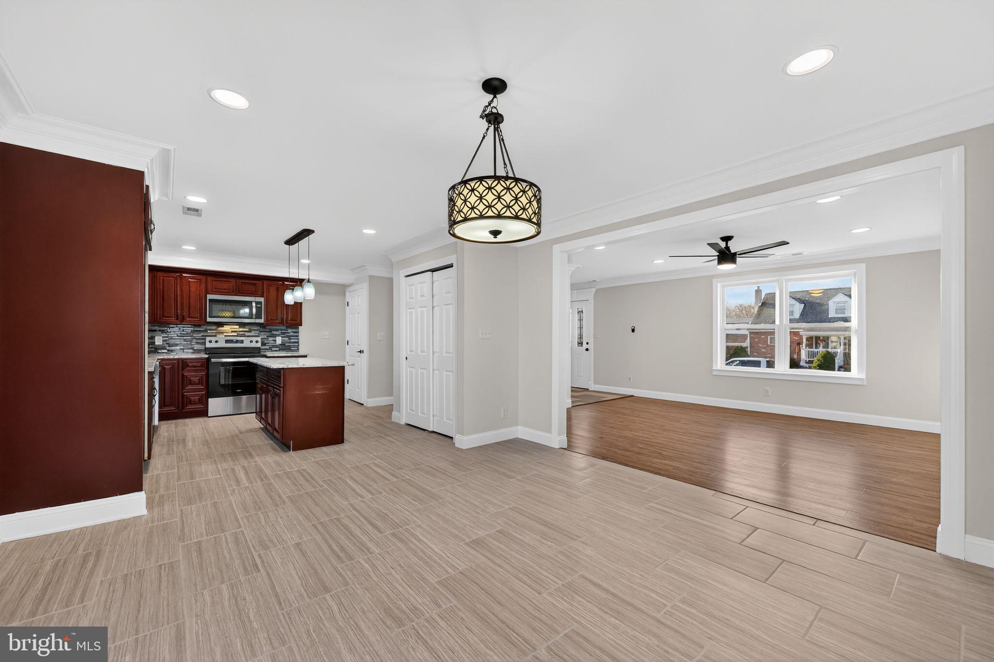 1306 WYNFIELD AVENUE