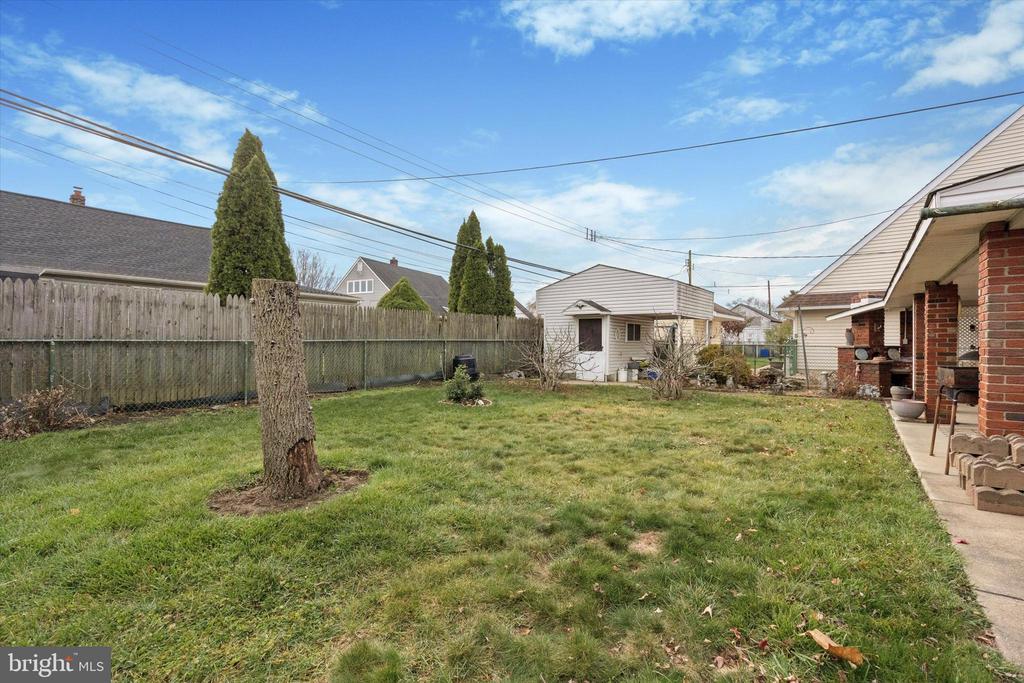 30 WHITEWOOD DRIVE