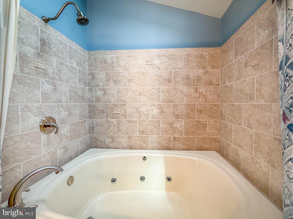 304 BARNSBURY ROAD