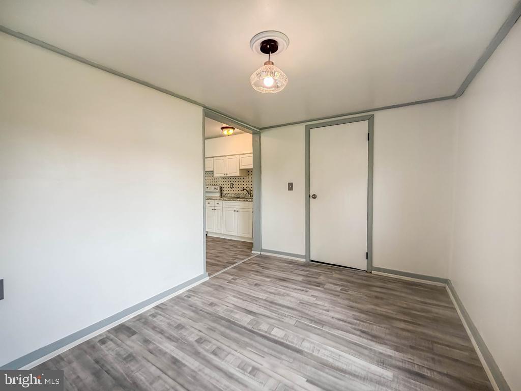 26 MIDWOOD LANE