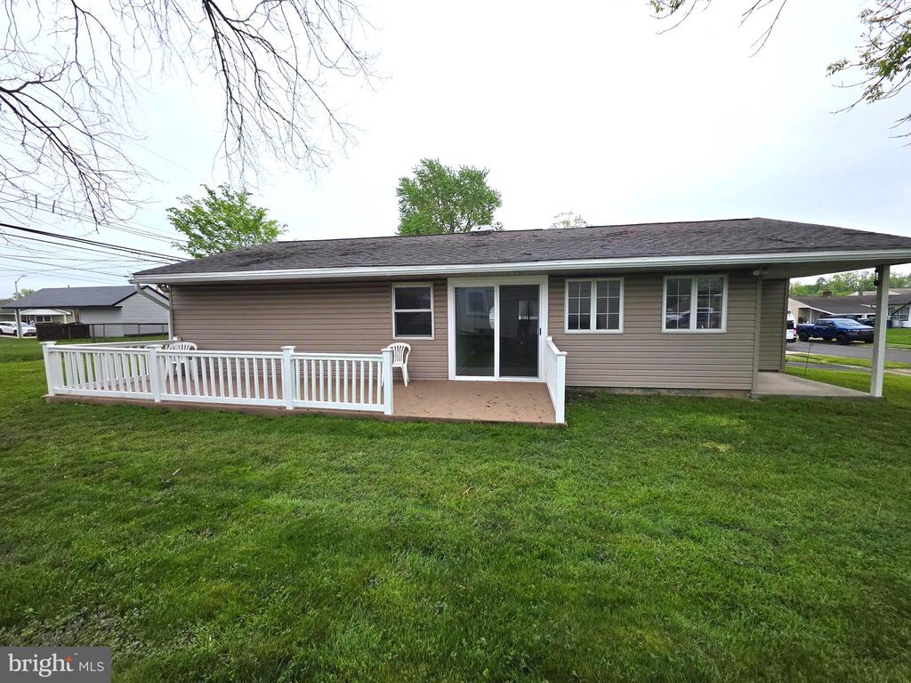 26 MIDWOOD LANE