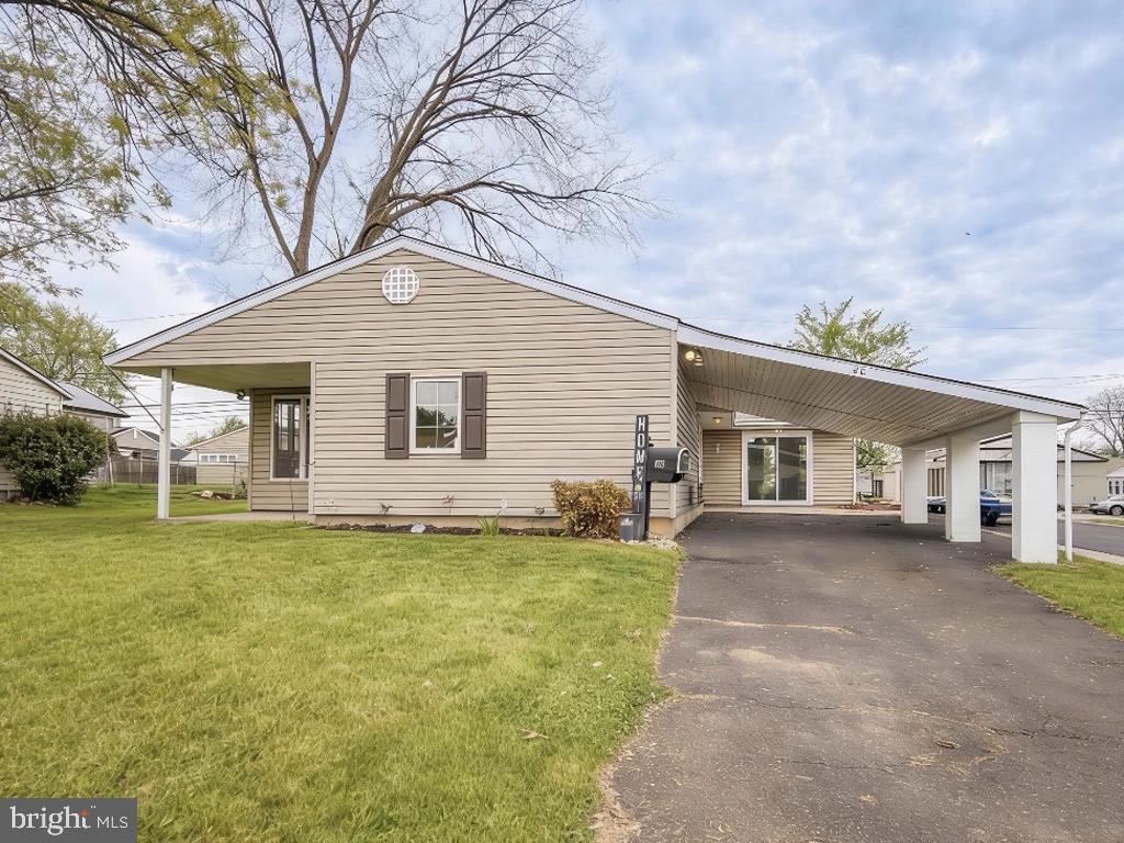26 MIDWOOD LANE