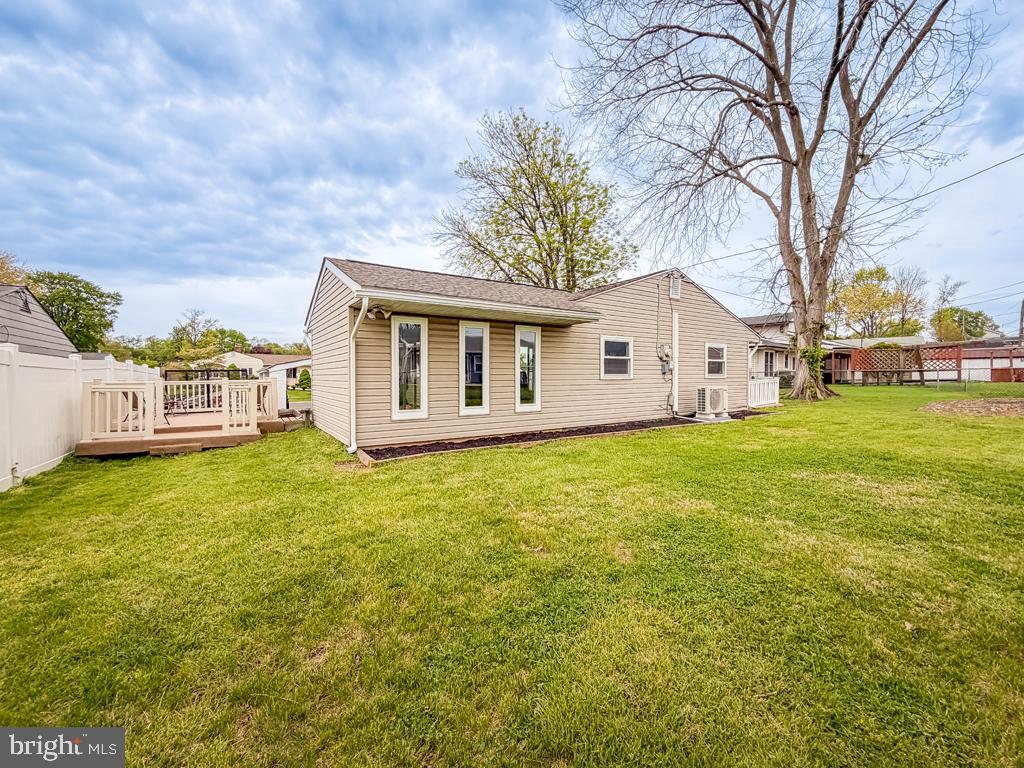 26 MIDWOOD LANE