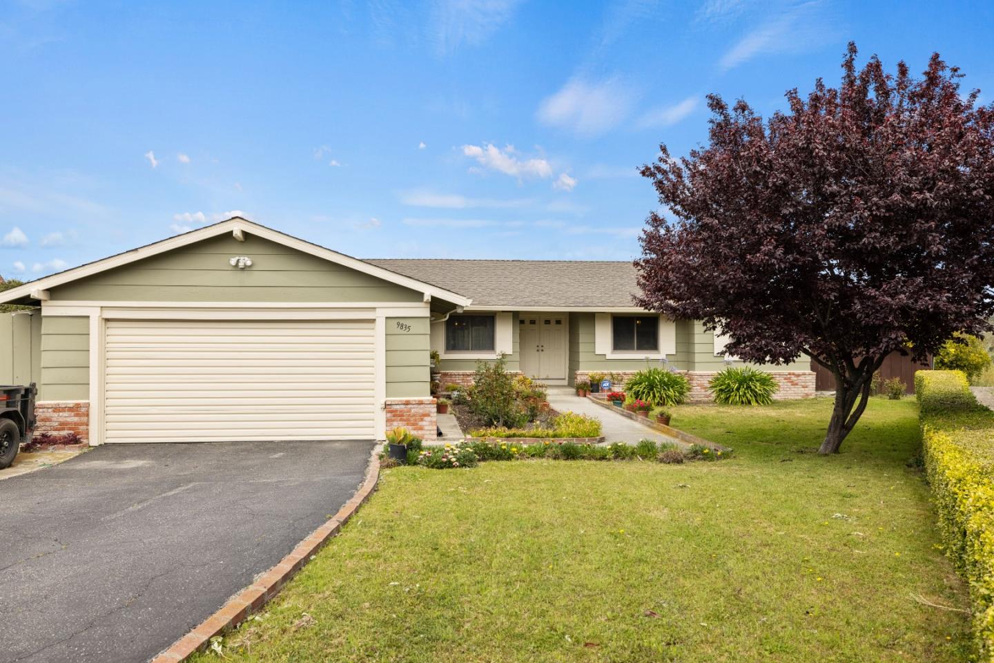 9835 Brookgrass Place