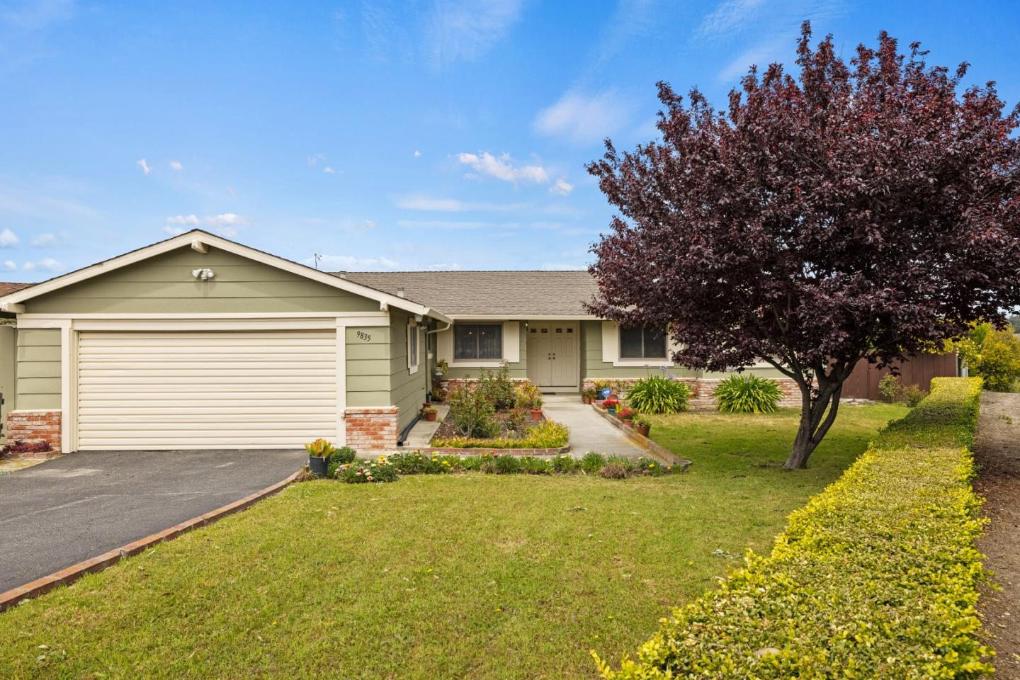 9835 Brookgrass Place
