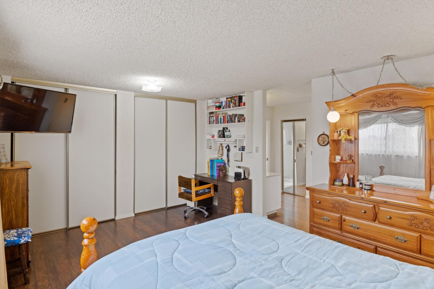 9835 Brookgrass Place