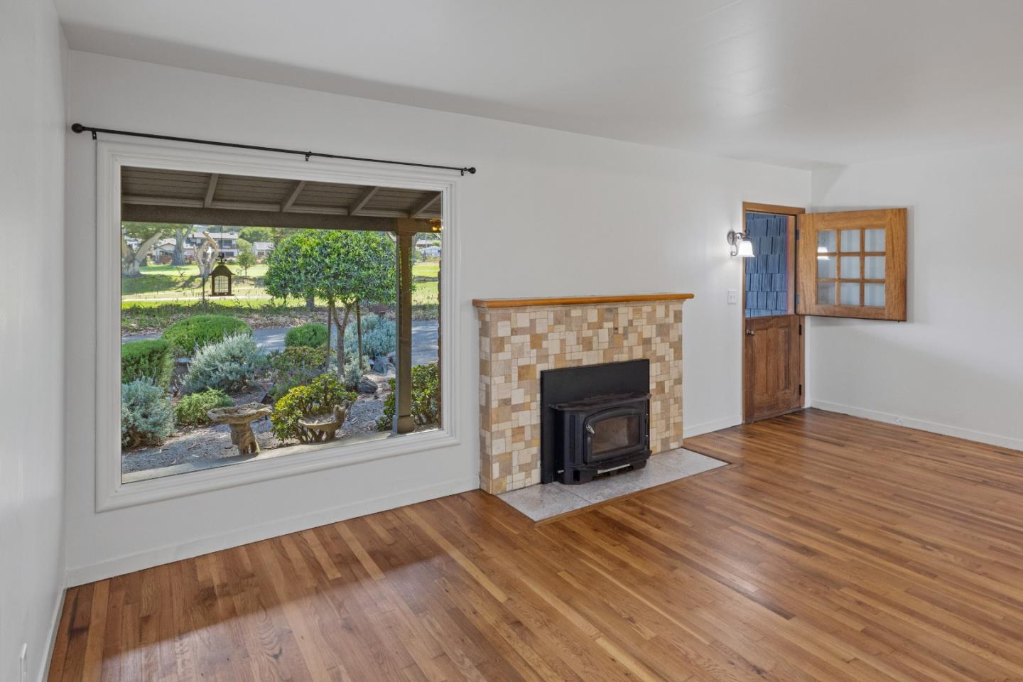 954 Seapalm AVE