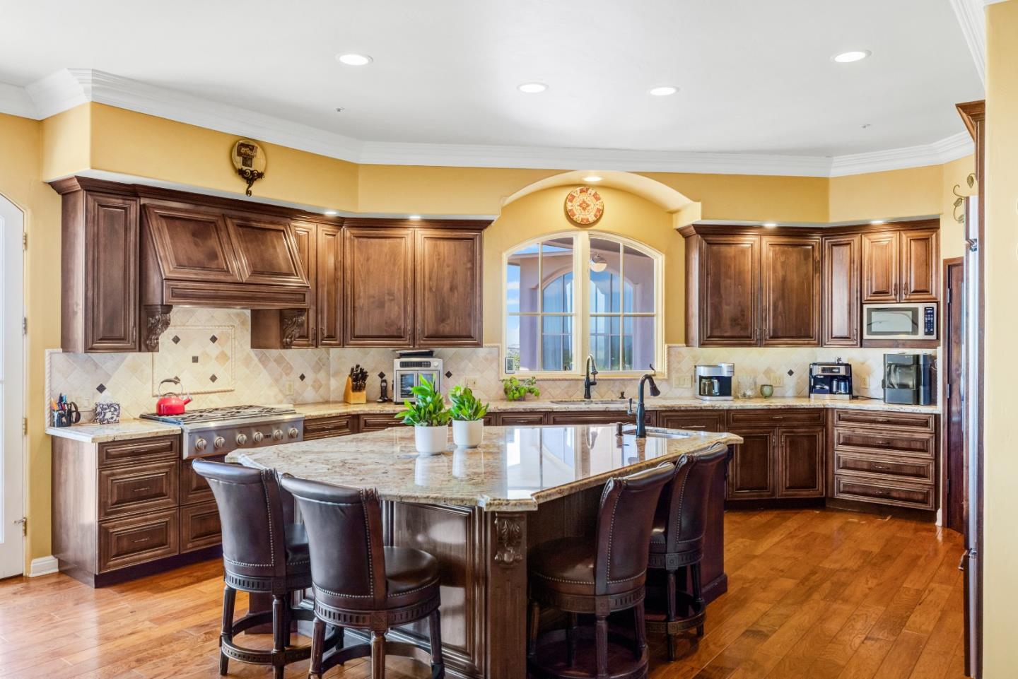 25548 Paseo De Cumbre