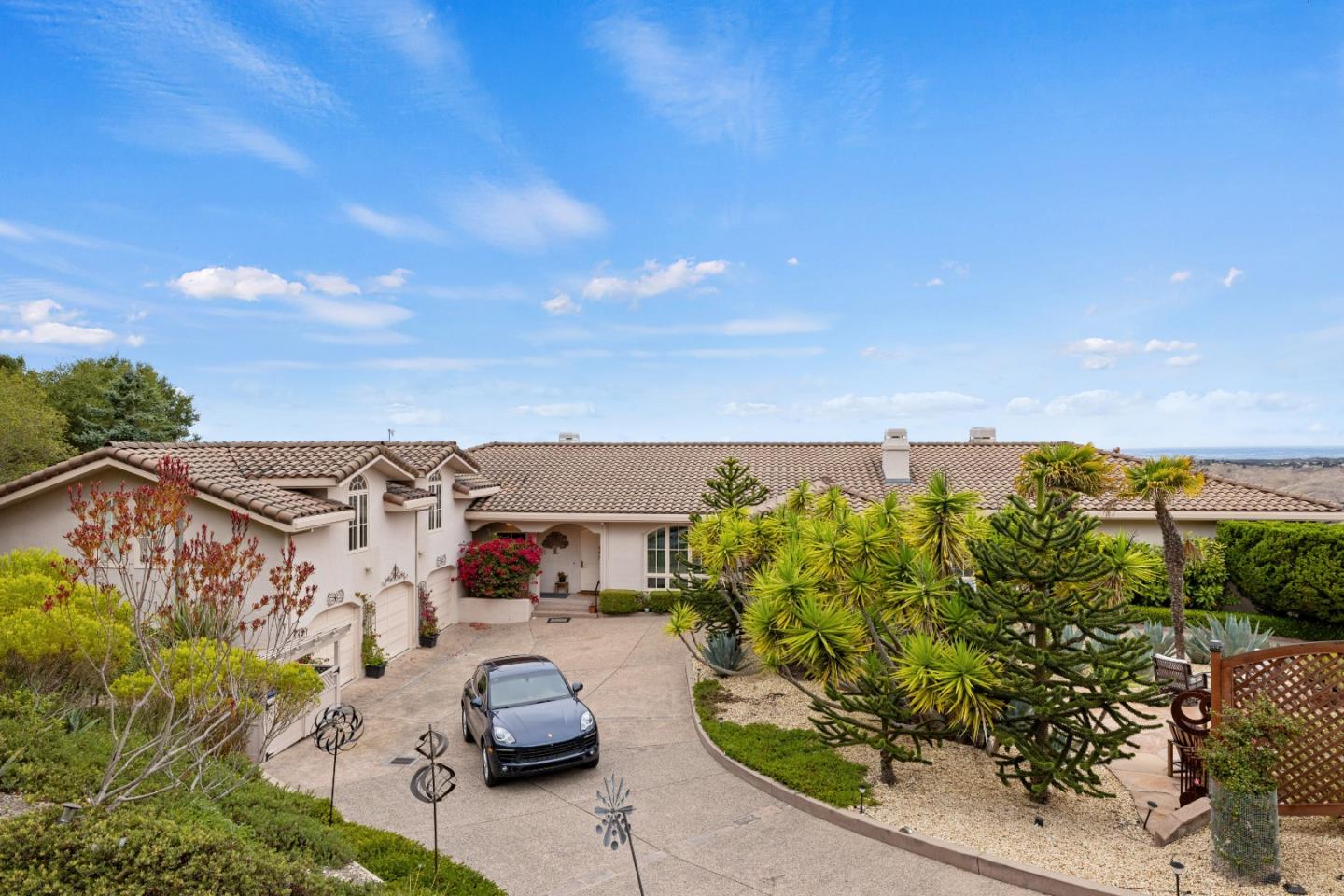 25548 Paseo De Cumbre