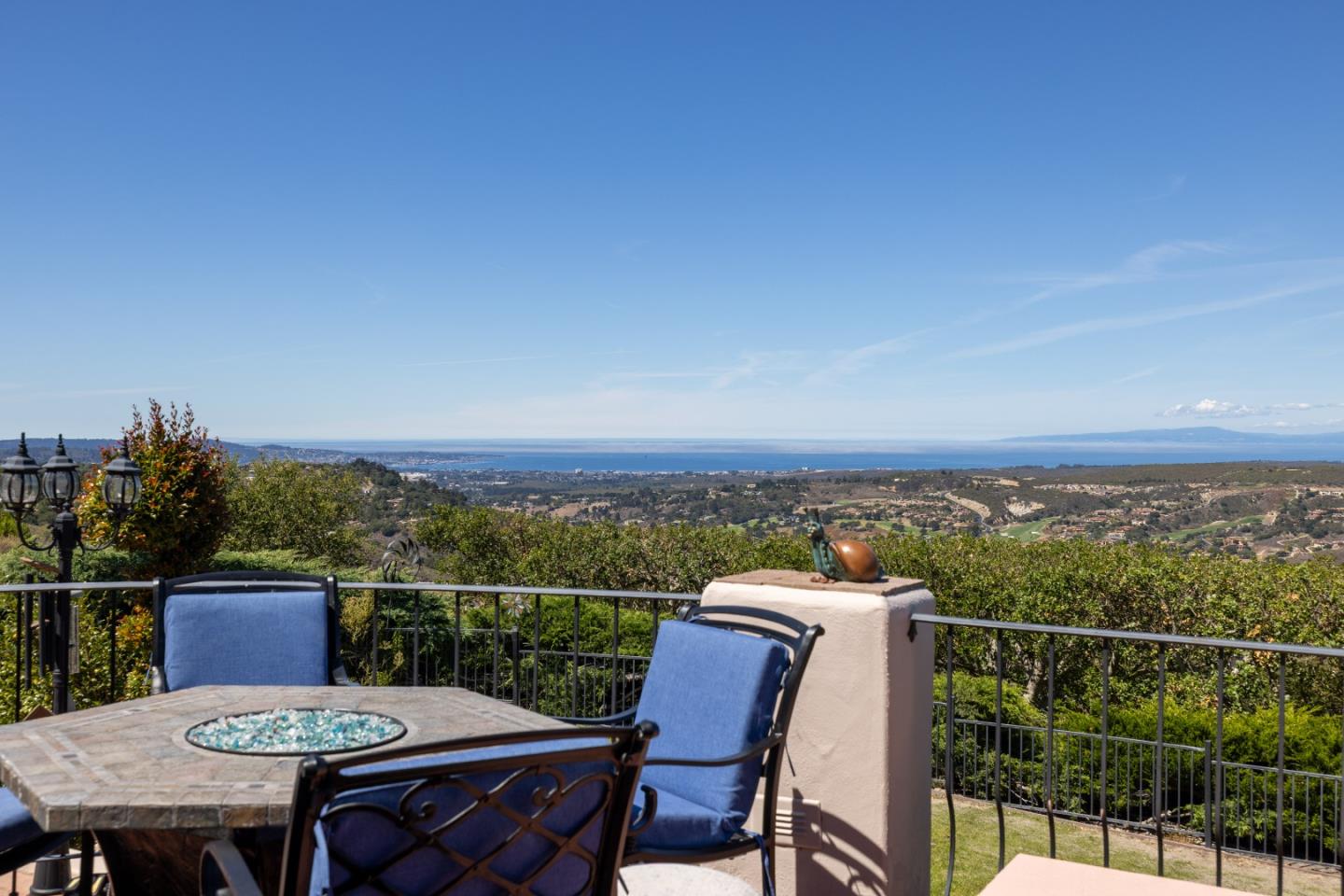 25548 Paseo De Cumbre
