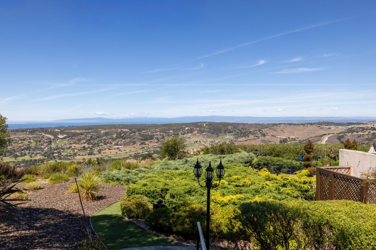 25548 Paseo De Cumbre