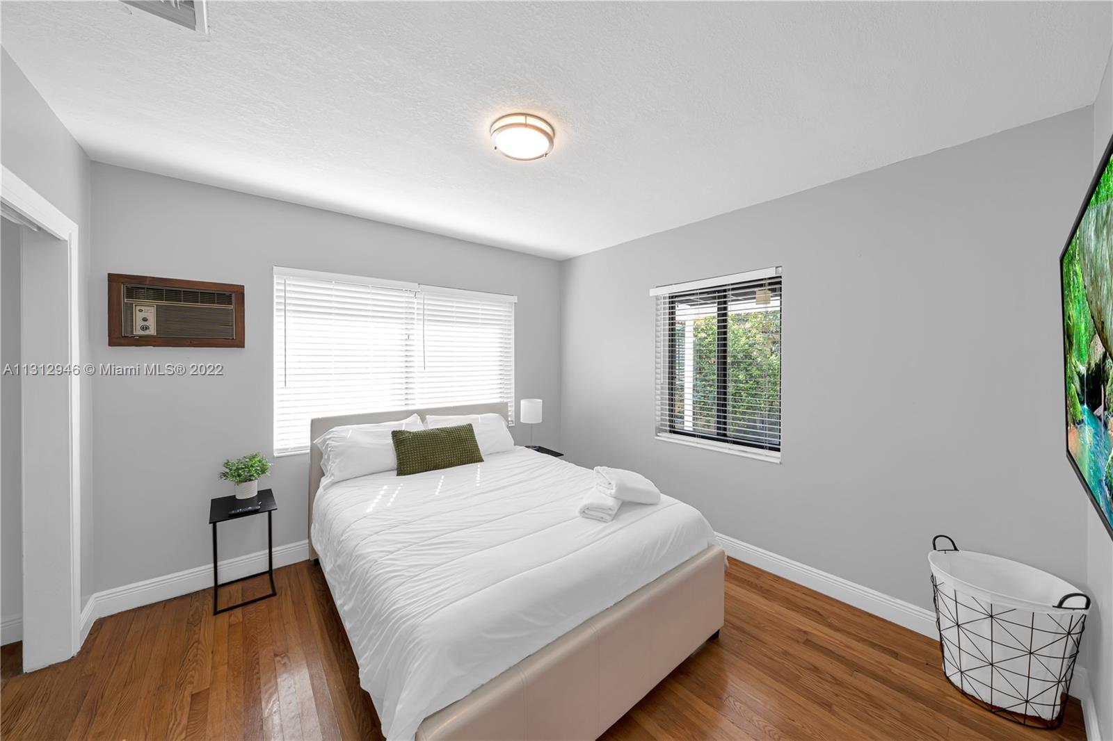 120 SW 31st Ave