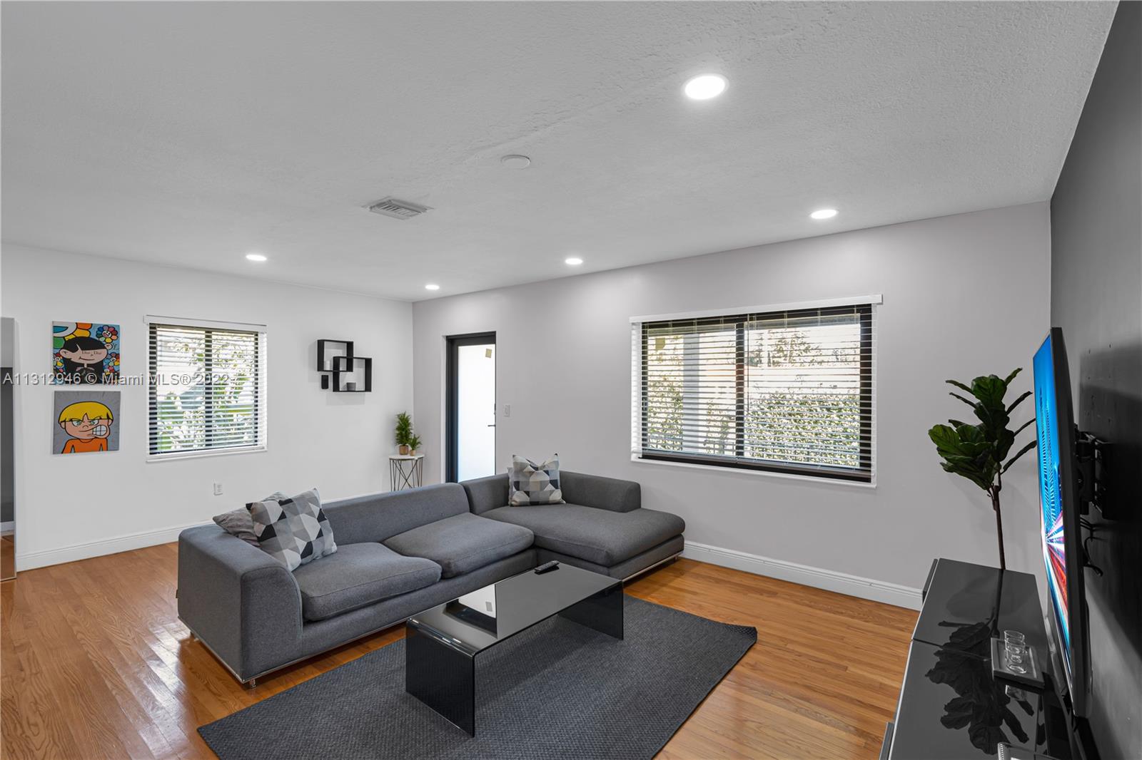 120 SW 31st Ave