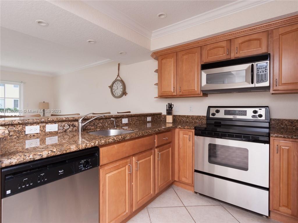 151 NE 16th Ave Unit: 366