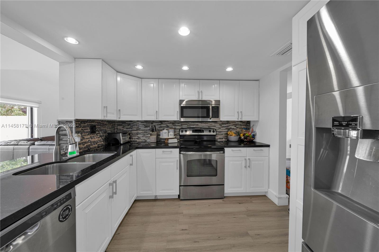 1351 SW 124th Ct Unit: B5