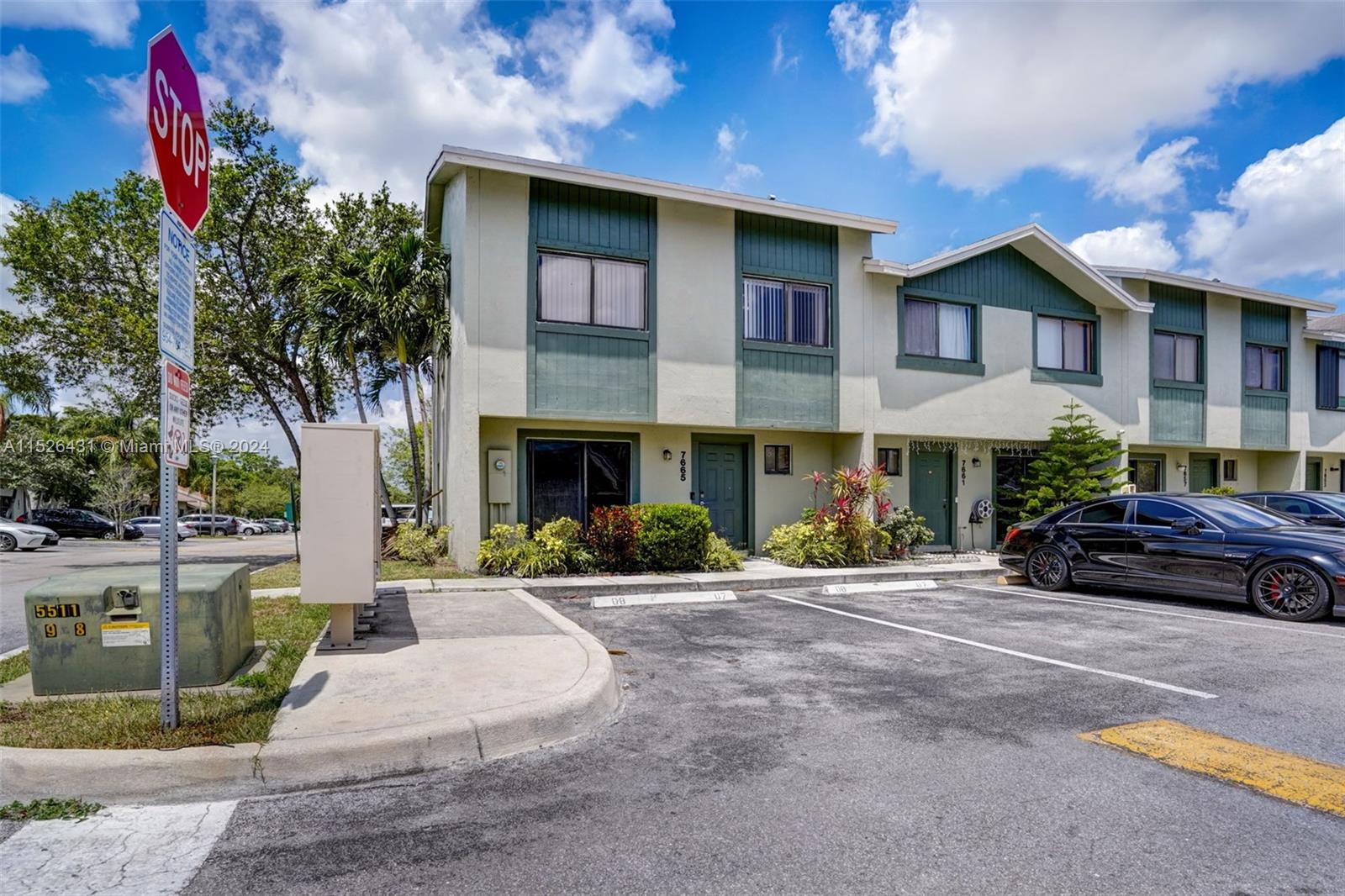 7665 NW 38th Ct Unit: 7665