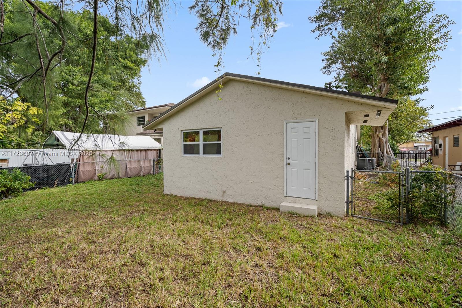 11316 Peachtree Dr